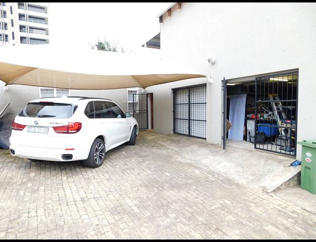 640M² WORKSHOP TO LET IN KENSINGTON B